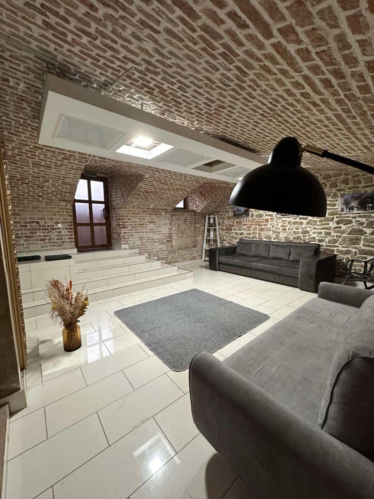 2Х Кім-Й Loft На Площі Філармонії By Willox Apartment Cernăuți Exterior foto